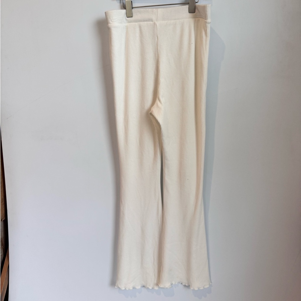 Tranquil & True Cream Ribbed Sleeveless Top and Pants Pajama Set Size L, XL - Picture 8 of 10